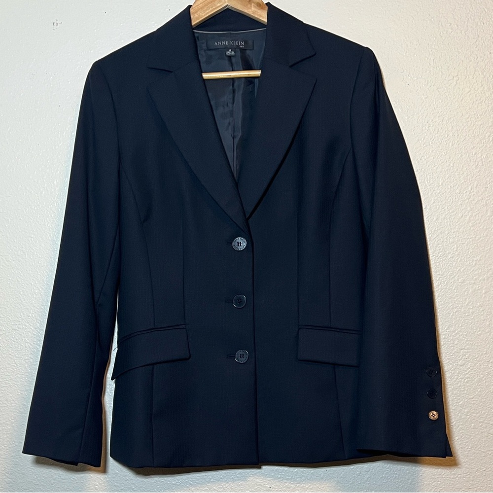 Anne Klein Women’s Black/Navy  Striped Wool Blazer Size 8